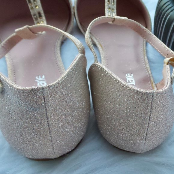*SOLD*Champagne Glittery Flats with Ankle - Picture 5 of 7